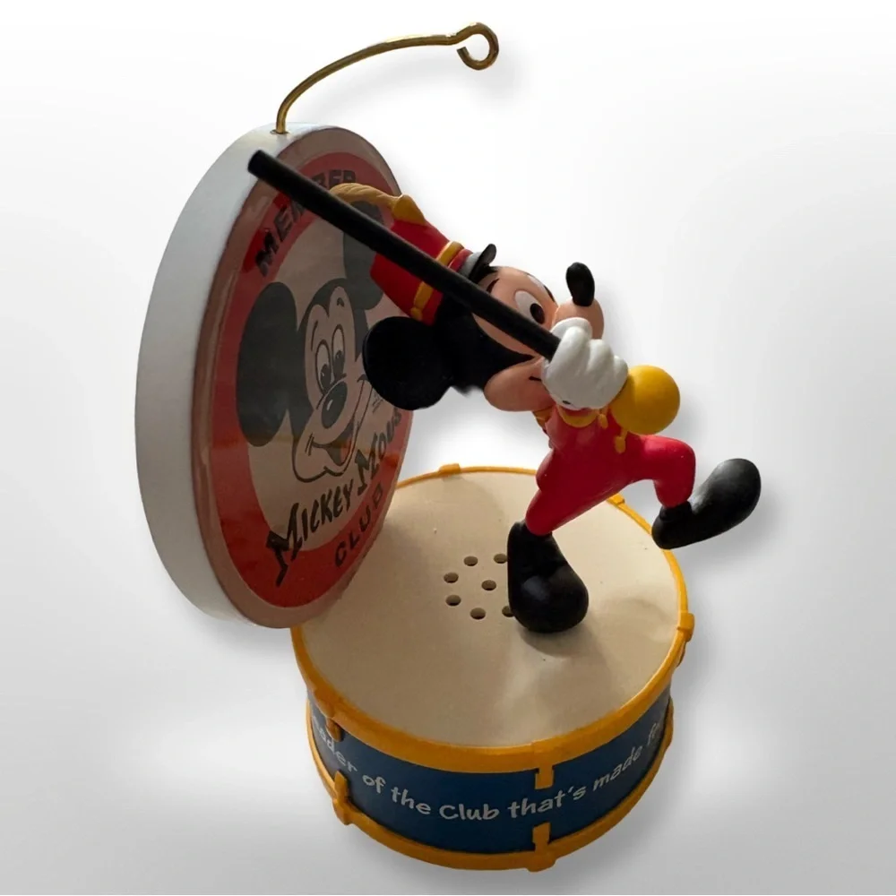 HALLMARK DISNEY 50 YEARS OF MUSIC & FUN - MARCHING MICKEY SOUND, MUSIC, & LIGHTS